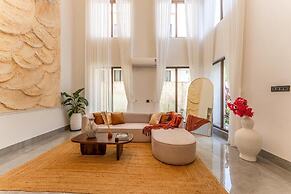 ELIVAAS Casa Del Mundo Luxe Pet friendly