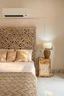 ELIVAAS Casa Del Mundo Luxe Pet friendly