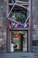 London Hotel