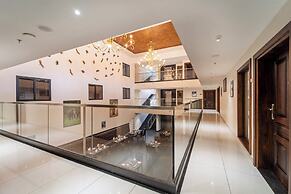 Treebo Premium Silva Lux