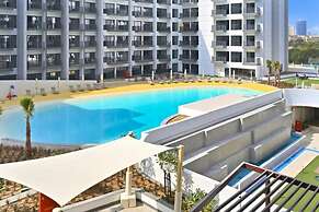 Bloomfields Sleek 1BR in Azizi Mirage 1