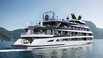 La Casta Star Cruise