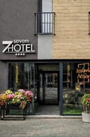 Hotel Seven