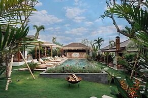 EHOA NYANYI BEACH Boutique Hotel