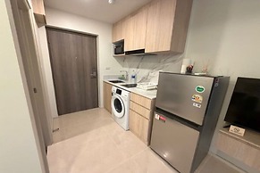 1BR Condo Gym Sauna Pool 650m Beach C271