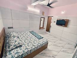 NNP Holidays Stays