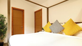 Sun Contemporary by Dia Homes