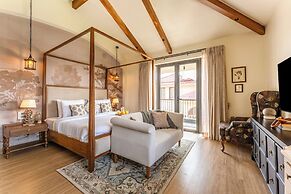 ELIVAAS Casa Bonita 4BHK Villa With Pool