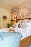 ELIVAAS Casa Bonita 4BHK Villa With Pool