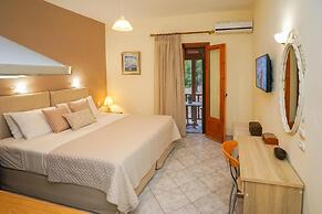 Forest Resort Suites Skiathos