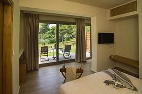 Forest Resort Suites Skiathos