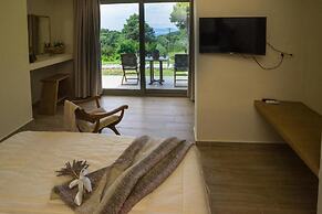 Forest Resort Suites Skiathos