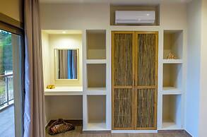 Forest Resort Suites Skiathos