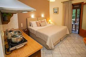 Forest Resort Suites Skiathos