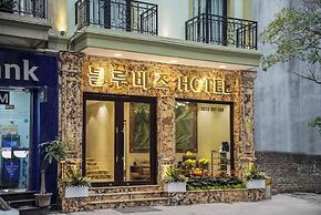 Blubiz Hotel 9