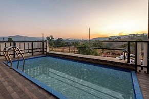 ELIVAAS White House 4BHK Villa With Pool