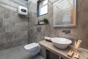 ELIVAAS White House 4BHK Villa With Pool