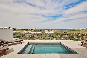 Ovea Paros