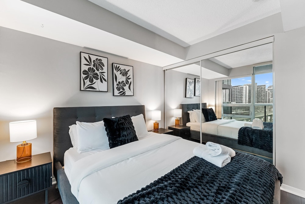 Designer Living - Near Rogers Centre