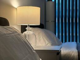 Designer Living - Near Rogers Centre