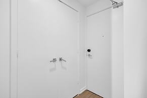 Designer Living - Near Rogers Centre