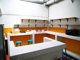 RYB Hostel Phuket