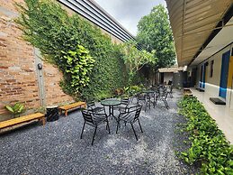 RYB Hostel Phuket