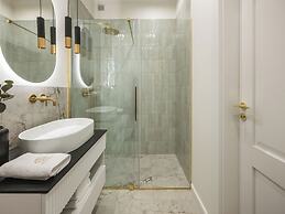 Astor Residence by Fragola Apartments