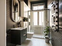 Astor Residence by Fragola Apartments