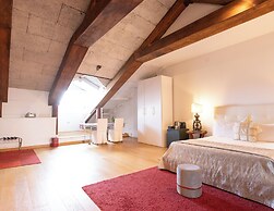 Foscolo Apartments
