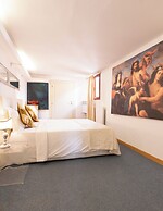 Foscolo Apartments