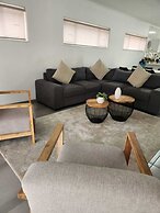 4 Ocean Sands
