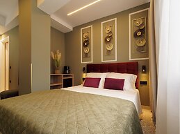 Ernest Suites Psiri