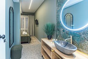 Ernest Suites Psiri