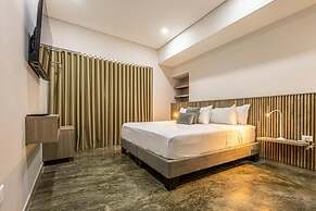 De la Cruz Studio apartments