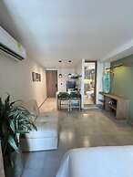 De la Cruz Studio apartments