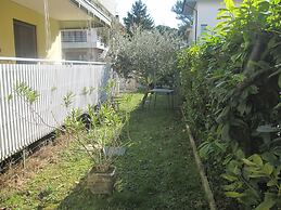 Cozy Flat With Garden Near Beach
