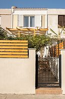 Lemon Garden Home