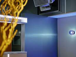 BASE LAYER HOTEL Fukuoka