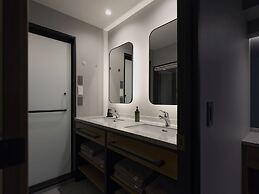 BASE LAYER HOTEL Fukuoka