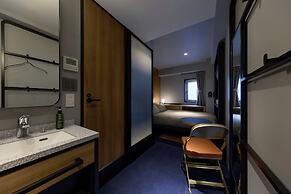 BASE LAYER HOTEL Fukuoka
