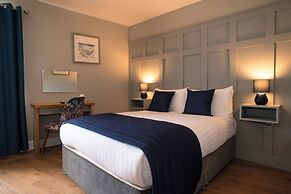 Hawthorn Lodge