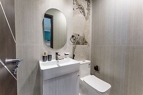 PVH - Opalz by Danube 1BR with Jacuzzi