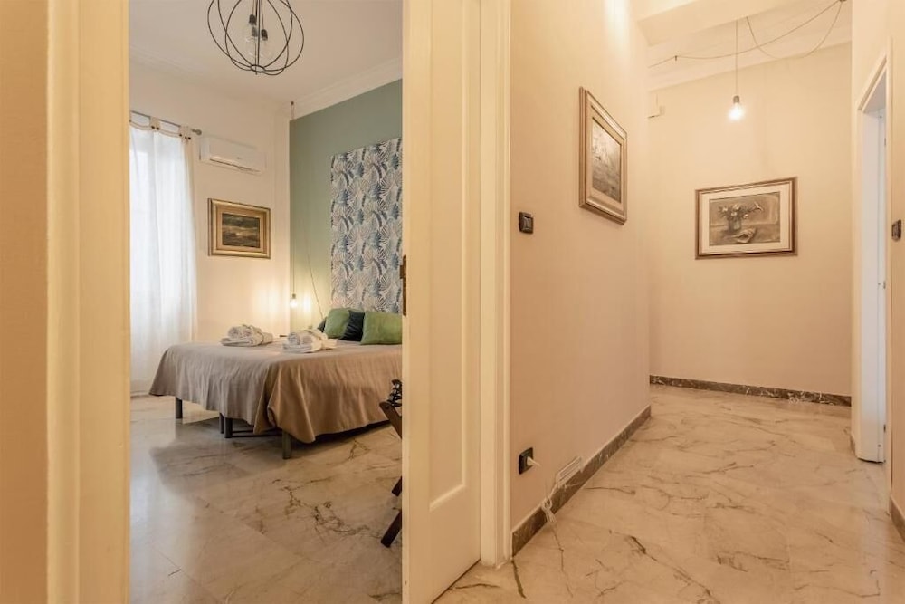 MassimoCentro Rooms