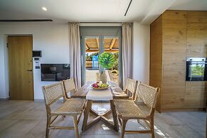 WEST VILLA by CYAMES