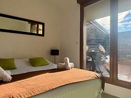 ADRECHAS MERCANTOUR