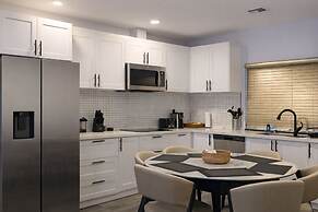 Xquisite Suites