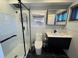 Xquisite Suites