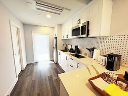 Xquisite Suites