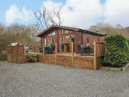 Waters Edge Lodge
